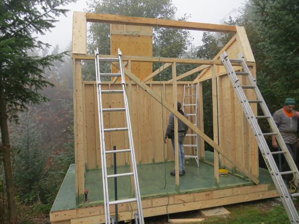 greenhouse roof module is ready for lifting into place